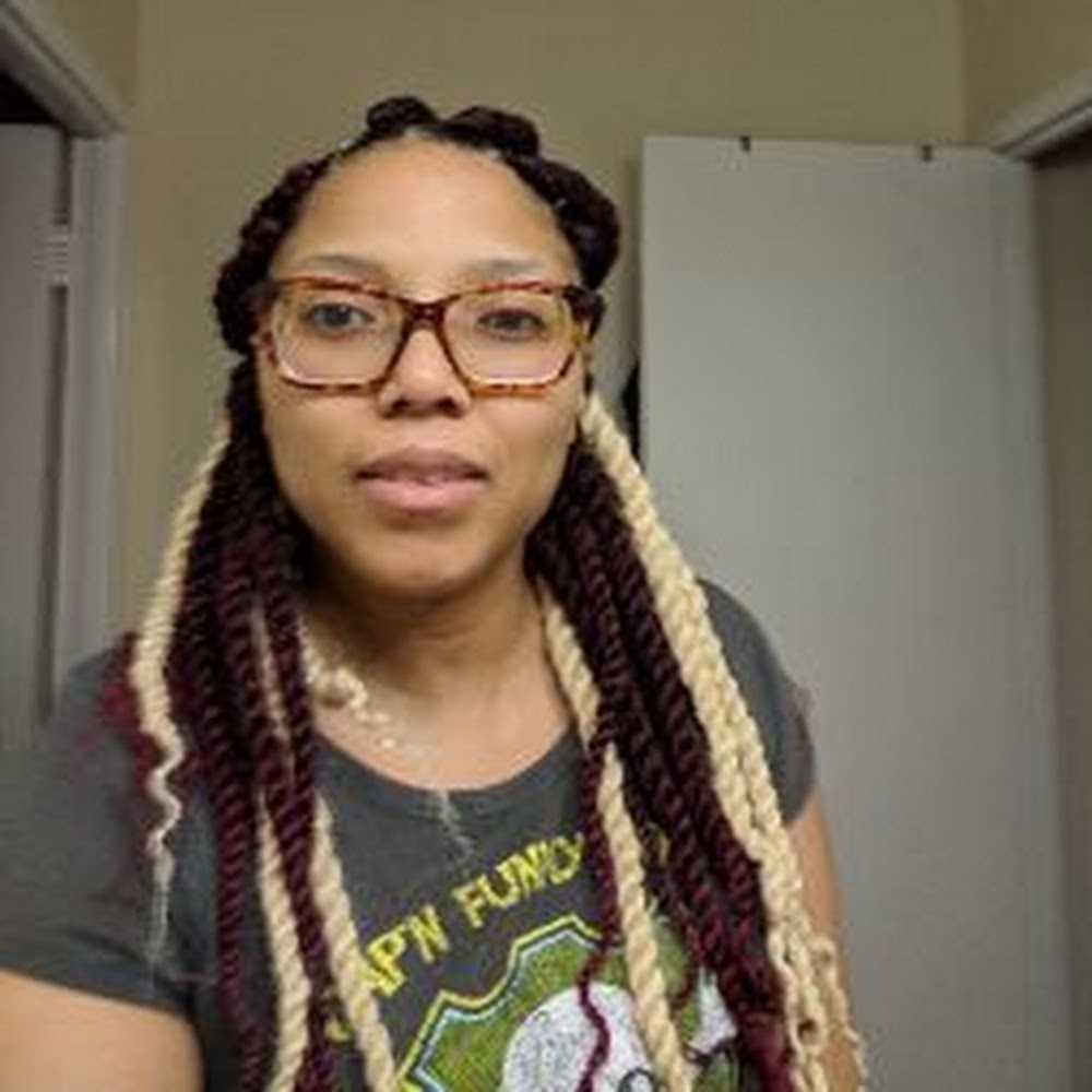 Meet your Posher, Camille